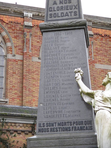 monument aux morts d’Herlies